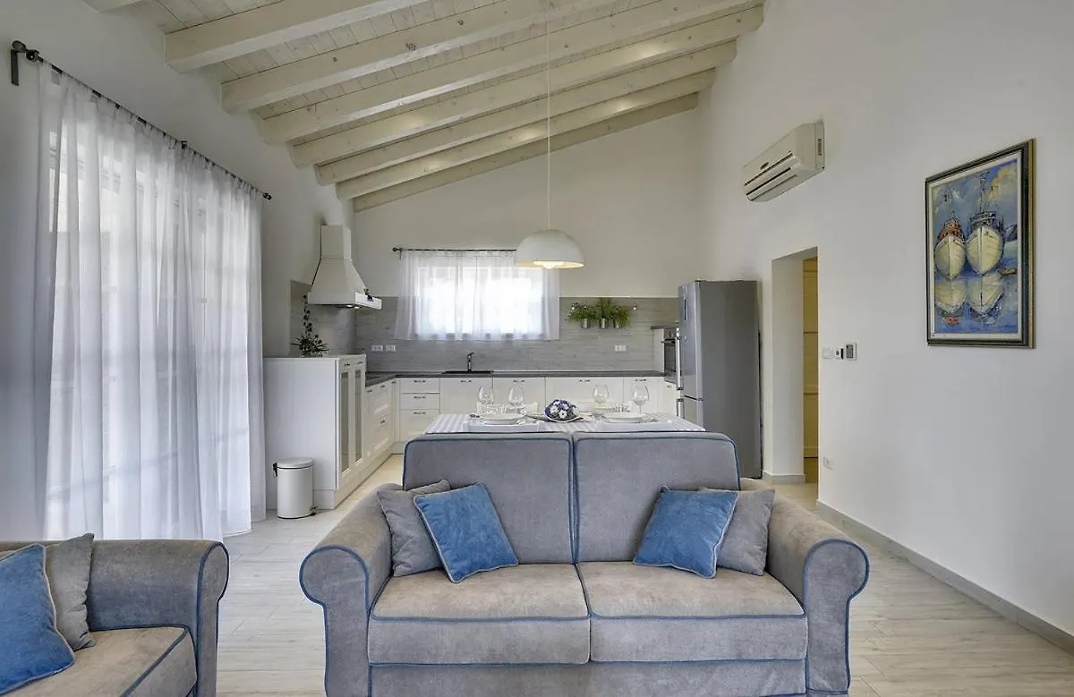 Holiday Home Casa Histria Kavran 0*,  Chorvatsko